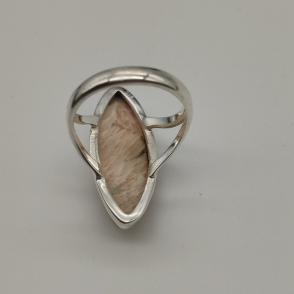Semi Precious Pink Stone Silver Ring - Picture 7 of 8